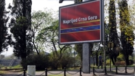 Jedan od bilborda u Podgorici