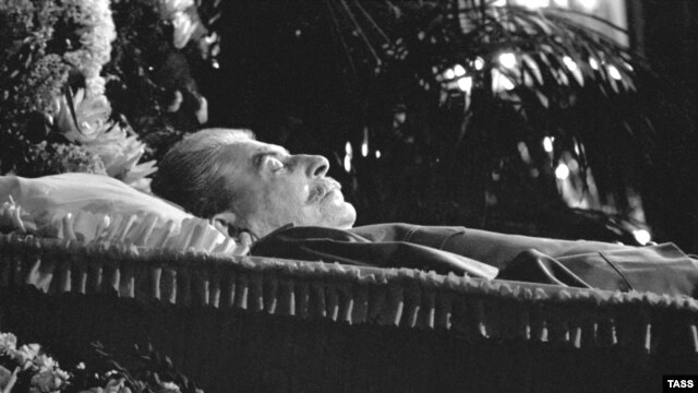 Иосиф Сталин в гробу. 9 марта 1953. Фото Василия Егорова