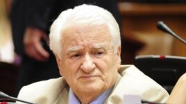 Dragoljub Mićunović