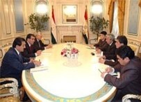 Tajik President Emomali Rahmon (second from left) meeting the Kyrgyz delegation (official site)
