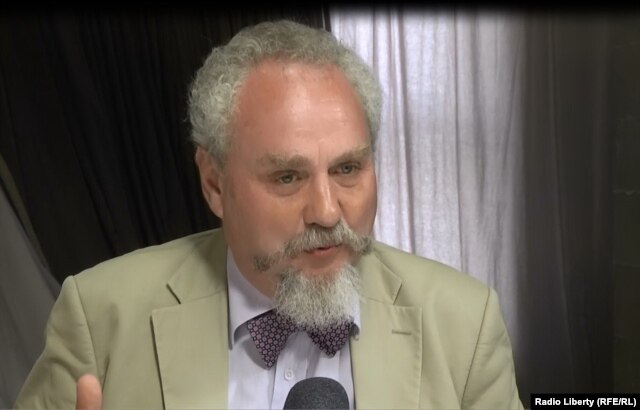 Андрей Зубов