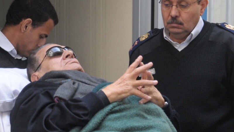 Mubaraku doživotni zatvor, sinovi oslobođeni