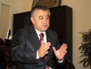 Өмүрбек Текебаев