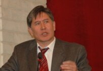 Prime Minister Almaz Atambaev rejected the call for his resignation (file photo) (RFE/RL)