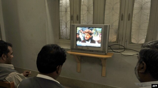 It seems an increase in media outlets in Pakistan has not automatically led to better journalism.