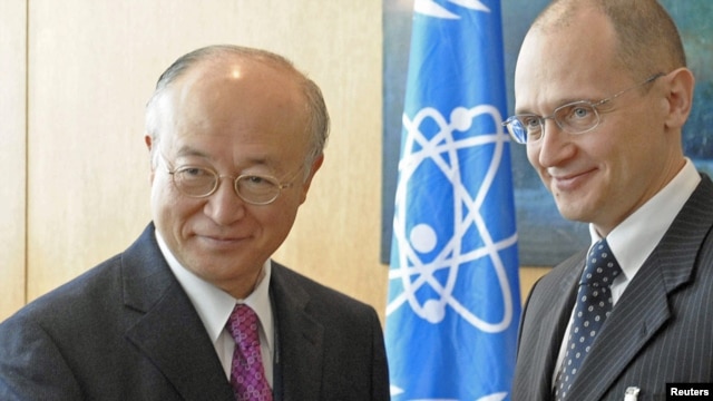 IAEA Director-General Yukiya Amano (left) and Sergei Kiriyenko, Russia's atomic energy chief, at UN headquarters in Vienna on March 29.