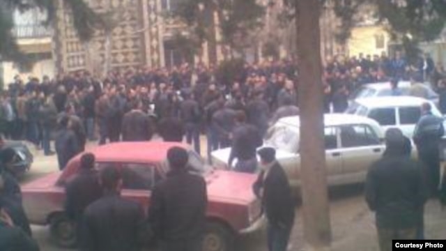 DF69947C-D582-431D-8506-0FFAD23ED38B_w64