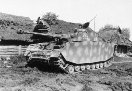 Модифицированный танк Pz. IV с 75-миллиметровым орудием и бортовыми бронированными экранами