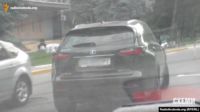 Lexus NX, на котором передвигается сотрудник СБУ Масьондз, также ему не принадлежит