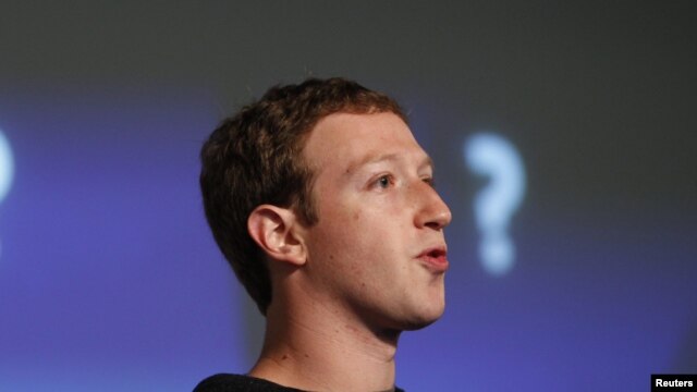 Mark Zuckerberg duke paraqitur shërbimin e ri të quajtur "Graph Search",  Menlo Park, Kaliforni, 15 janar 2013