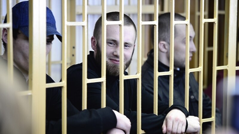 Двое из пяти «приморских партизан» освобождены в зале суда