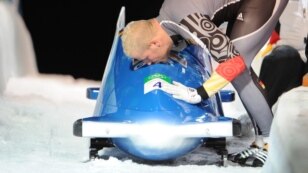 Олимпийский чемпион Ванкувера, бобслеист из Германии Андре Ланге
