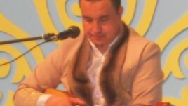 Айтыс ақыны Нұрмат Мансұров. Алматы, 2 мамыр 2011 ж.