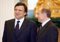 Barroso and Putin (file photo)