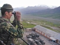 Tajik border guard (file photo) (ITAR-TASS)