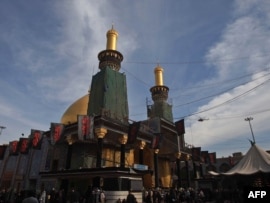 مرقد الإمام الحسين بن علي في كربلاء