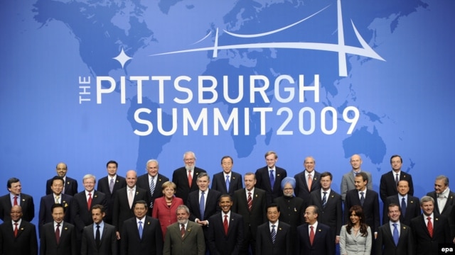 The family photo from the second day of the G-20 summit in Pittsburgh