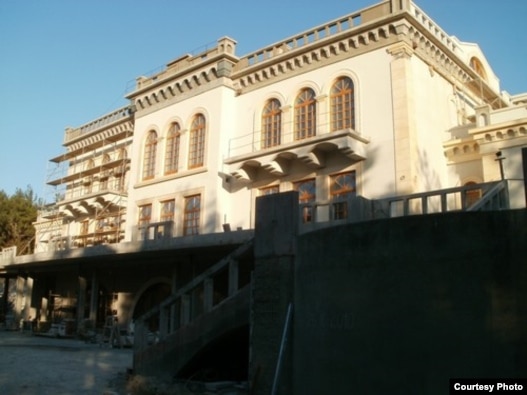 Строительство 'Дачи Патриарха', фото http://openbereg.ru/?p=19