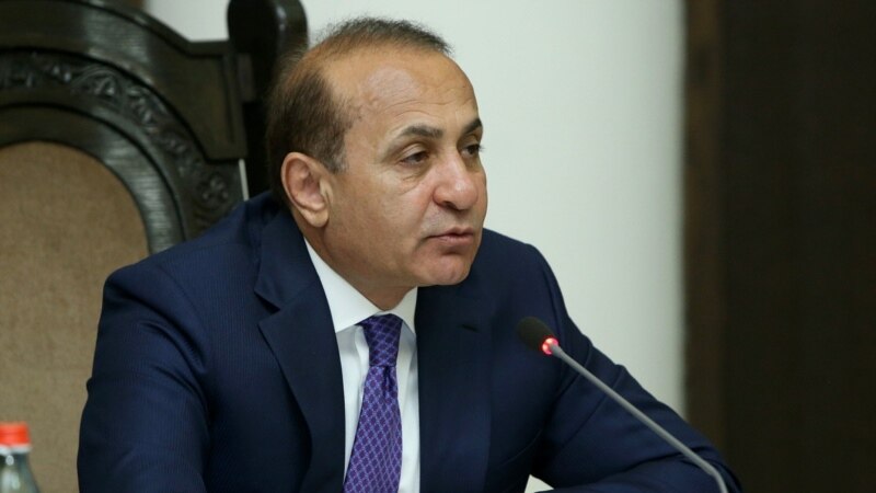 Премьер-министр Армении объявил о своей отставке и объяснил ее причины