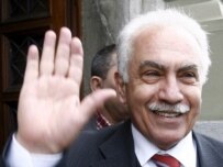 Dogu Perincek arriving at court today (epa)