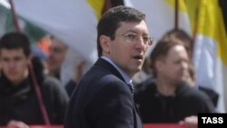 Александр Поткин ресейлік "Русские" ұлтшыл қозғалысының жетекшісі болып тұрған кезінде.