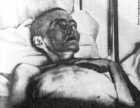 A famine victim in Ukraine in 1933 (Ukrinform)