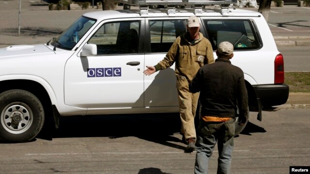 EA22A0E8-143D-4622-9672-3ED1CFFBF705_w64