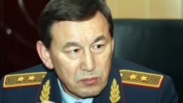 Қазақстанның ішкі істер министрі Қалмұханбет Қасымов. Жанаөзен, 18 желтоқсан 2011 жыл.
