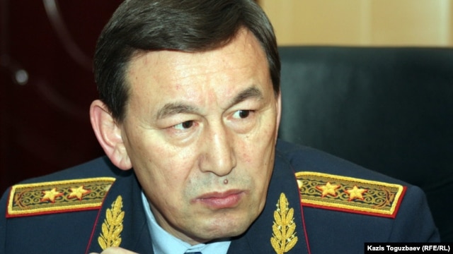 Қазақстанның ішкі істер министрі Қалмұханбет Қасымов. Жанаөзен, 18 желтоқсан 2011 жыл.
