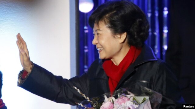 Fituesja e zgjedhjeve presidenciale në Korenë Jugore,  Park Geun-hye, 19 dhjetor, 2012