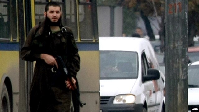 Mevlid Jašarević tokom napada, oktobar 2011.