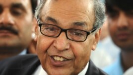  Makhdoom Shahabuddin, the nominated presidential candidate for prime minister, talks to journalists at the Parliament House after submitting his nomination papers in Islamabad.