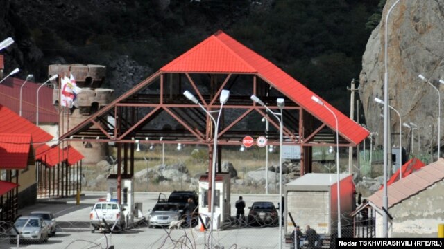 Zemo Larsi (Verkhny Lars) checkpoint on Georgia-Russia border