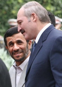 Presidents Ahmadinejad (left) and Lukashenka in Tehran on November 6 (Fars)