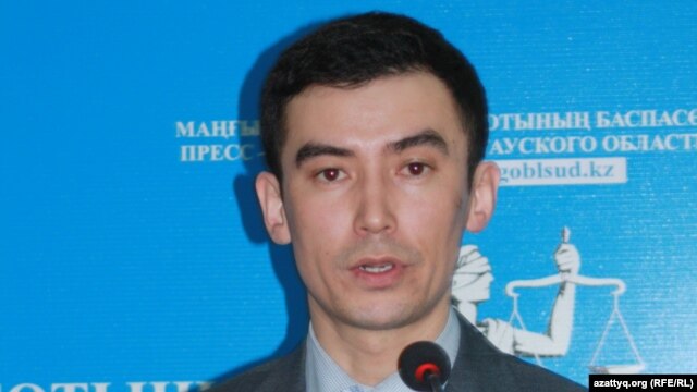 Маңғыстау облыстық сотының баспасөз өкілі Нұрлан Күнтуов. Ақтау, 17 сәуір 2012 жыл.