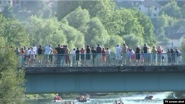 Bosnia and Herzegovina - Sarajevo, TV Liberty   Show No.839 27Aug2012