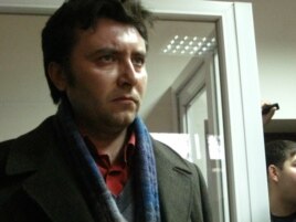 Журналист сайта «Гульжан.орг» Валерий Сурганов во время суда над ним. Алматы, 7 ноября 2011 года.