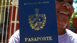 Выездные визы, которые очень трудно получить, существуют несколько десятков лет, например, в коммунистической Кубе