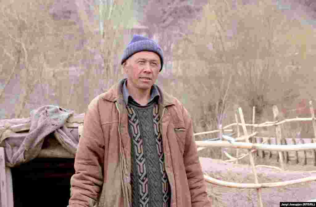 Salim, a resident of Depshaar, next to his potato cellar. Salim was born in Shaar-Tuz in southern Tajikstan where his family was deported. In the spring of 1992, he was sent to Depshaar to build a family house. A few months later, the civil war erupted and he was forced to remain in Depshaar. One of his sisters lives in Kyrgyzstan, but his father and eight other siblings still live in Shaar-Tuz.