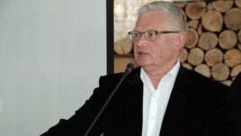 Оппозиционный политик Петр Своик.