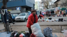 Piaţa de vechituri din Chişinău