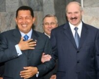 Lukashenka (right) with Venezuelan President Hugo Chavez in Minsk in July 2006 (official site)