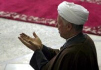 Ayatollah Hashemi Rafsanjani at prayer in Tehran University (epa)