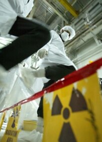 Iran is continuing to install centrifuges at its Natanz nuclear facility (file photo) (ISNA)