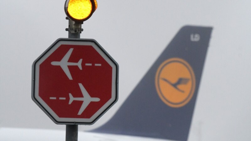 . Lufthansa      