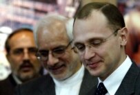 Sergei Kiriyenko, head of Rosatom, with Gholamreza Aqazadeh, head of Iran's Atomic Energy Organization (file photo) (ITAR-TASS)