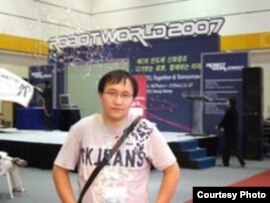 Оңтүстік Кореяда қызмет етіп жүрген Жанарбек Матай.