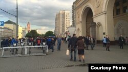 Мәскеу метро бекеттерінің біріның маңы. (Көрнекі сурет.)