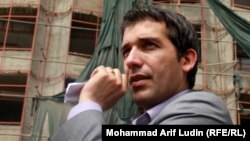 صدیقی میگوید، طالبان نُه تن از مسافرینی را که دیروز از موتر ها پائین کرده بودند، کشتند و هجده تن را با خود بردند.