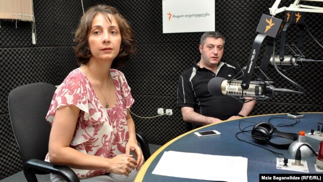 ნინა ხატისკაცი, კახა კახიშვილი